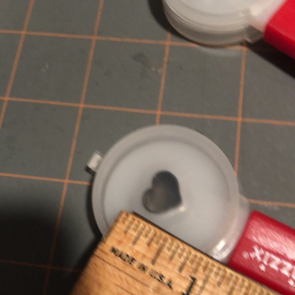 4. Sizzix Paddle Punch Positionable hand Punch dies - Picture 14 of 15